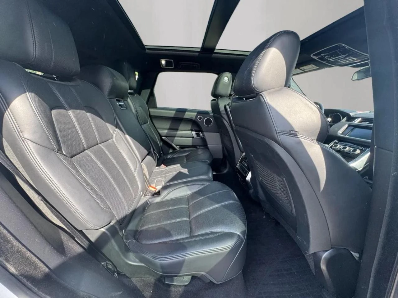 Land Rover Range Rover Sport HSE - изображение 6