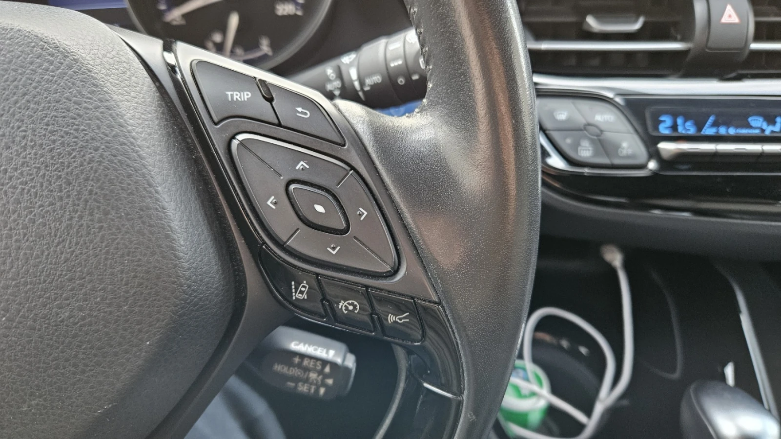 Toyota C-HR 2.0Hybrid/Facelift/Екстрово изпълнение, снимка 12 - Автомобили и джипове - 53583477