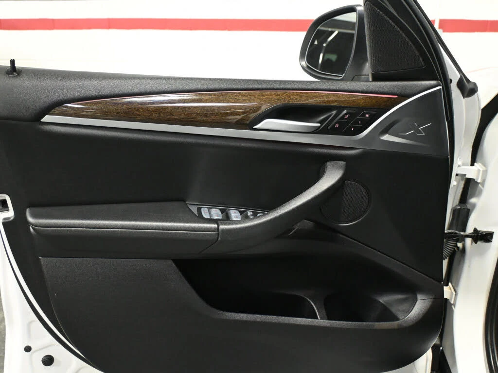 BMW X3 xDrive* 30i* AWD* АвтоКредит* (ЦЕНА ДО БГ) - изображение 9