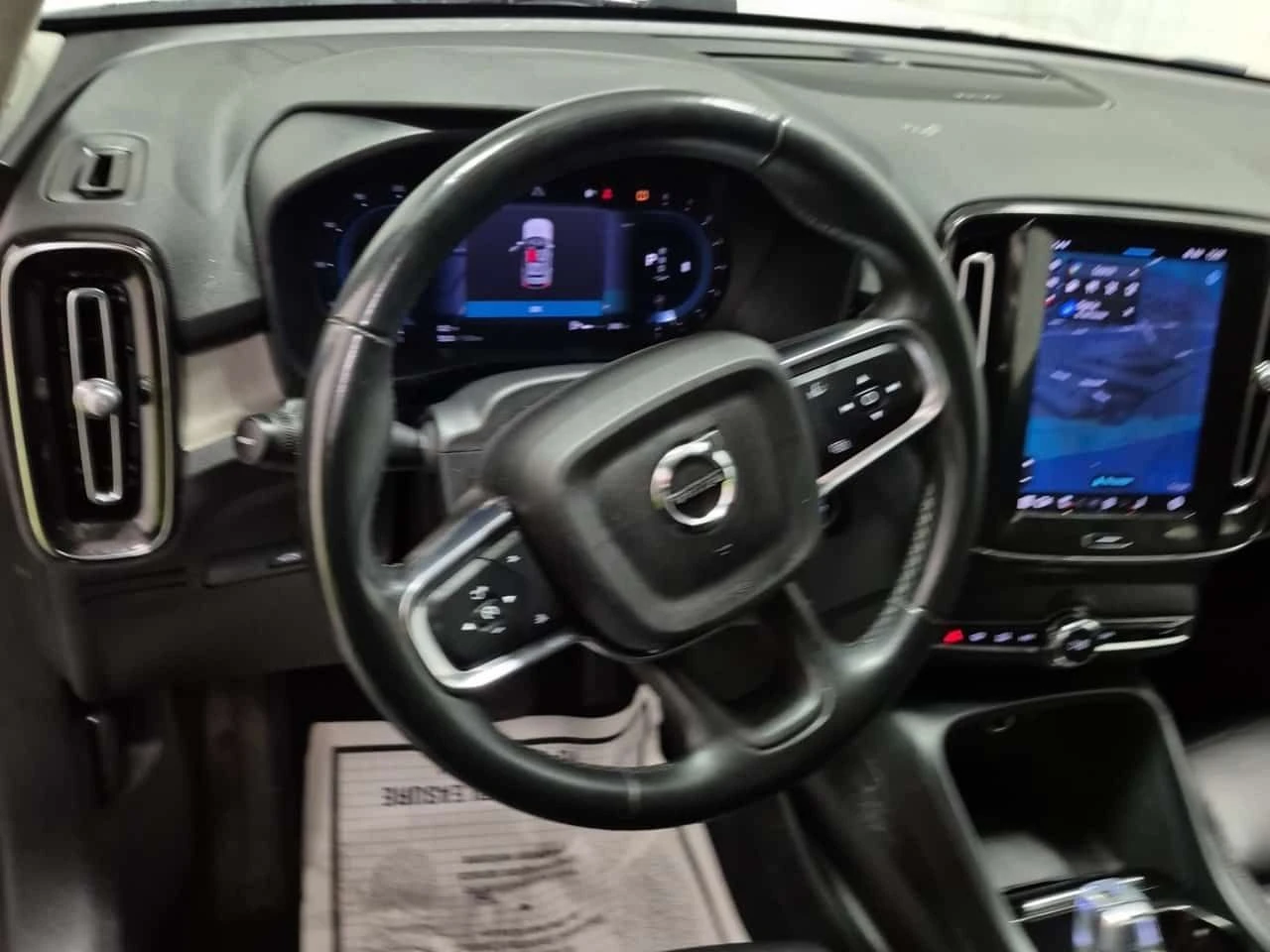 Volvo XC40 ULTIMATE BRIGHT THEME  CARFAX - изображение 9