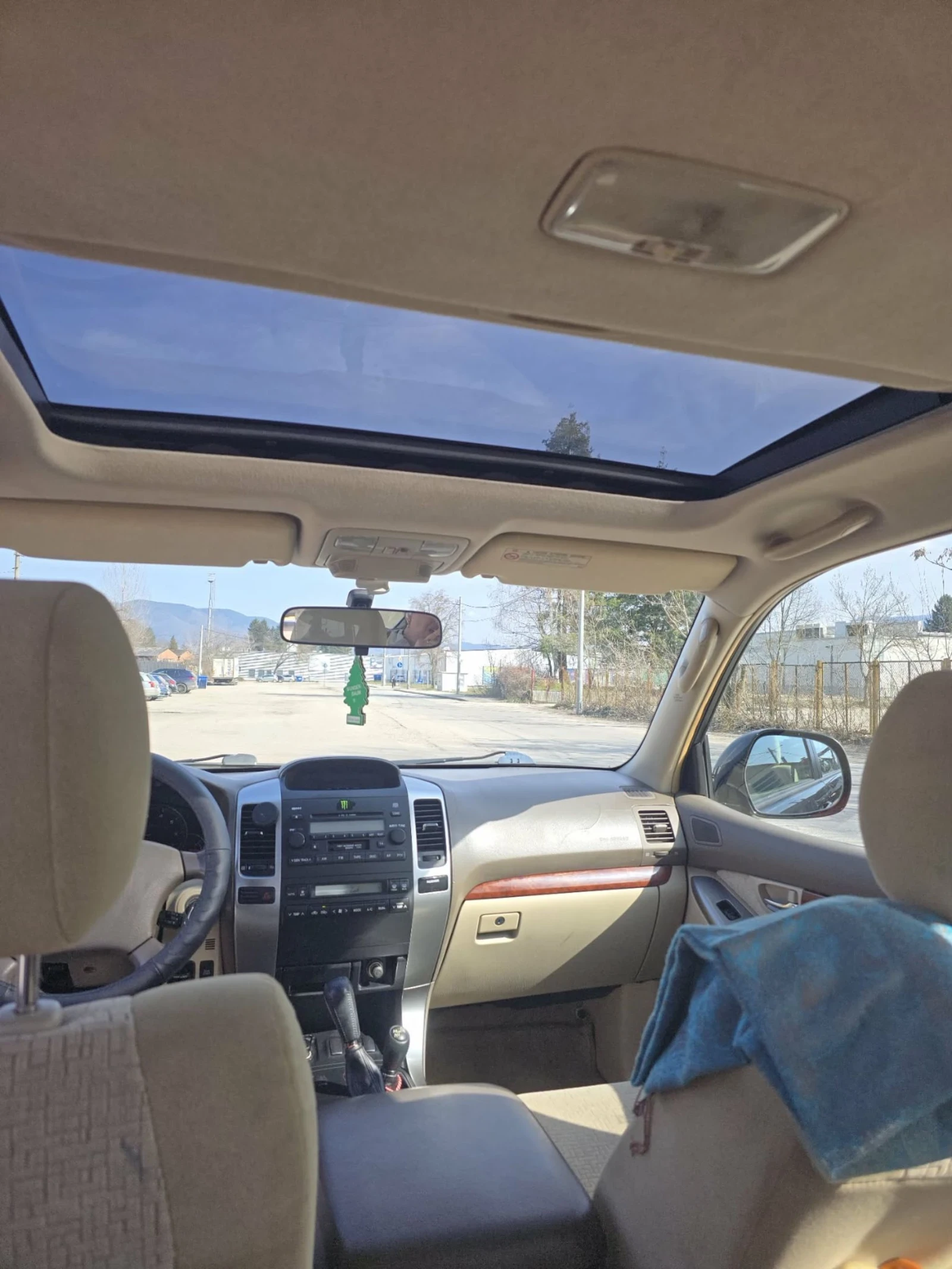 Toyota Land cruiser 7 места, 4.0-V6-бензин-4?4-250k.c.-Автоматик, снимка 9 - Автомобили и джипове - 54102105