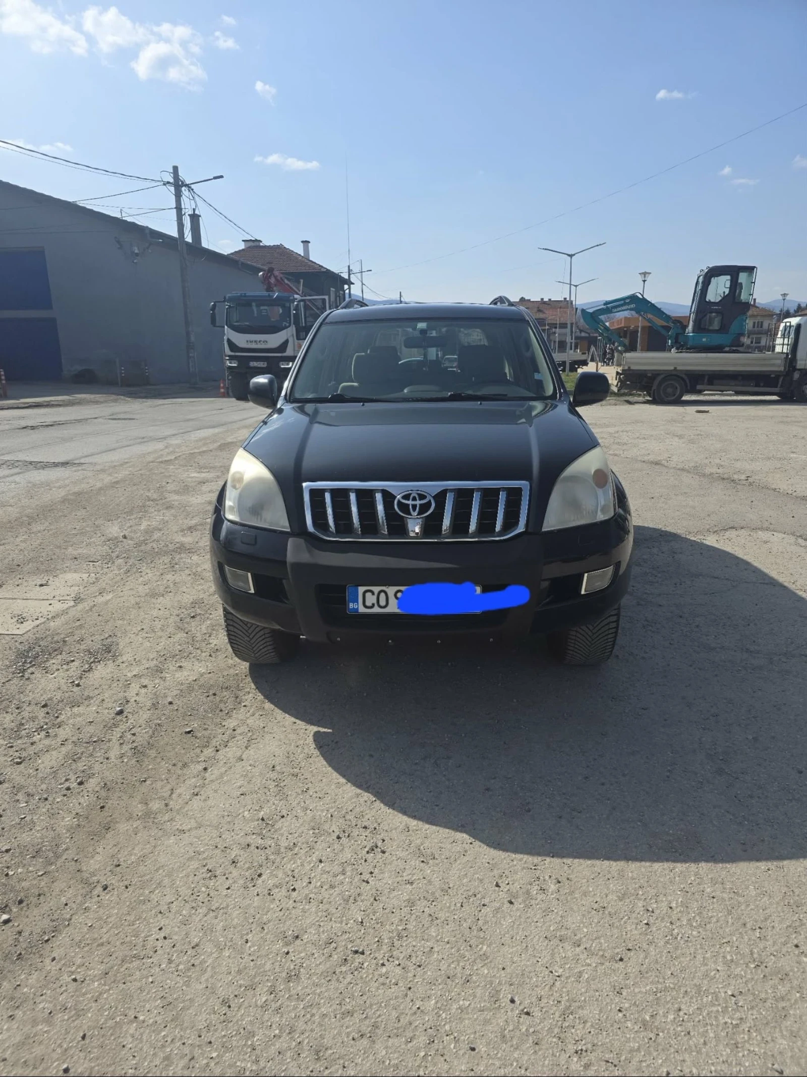 Toyota Land cruiser 7 места, 4.0-V6-бензин-4?4-250k.c.-Автоматик