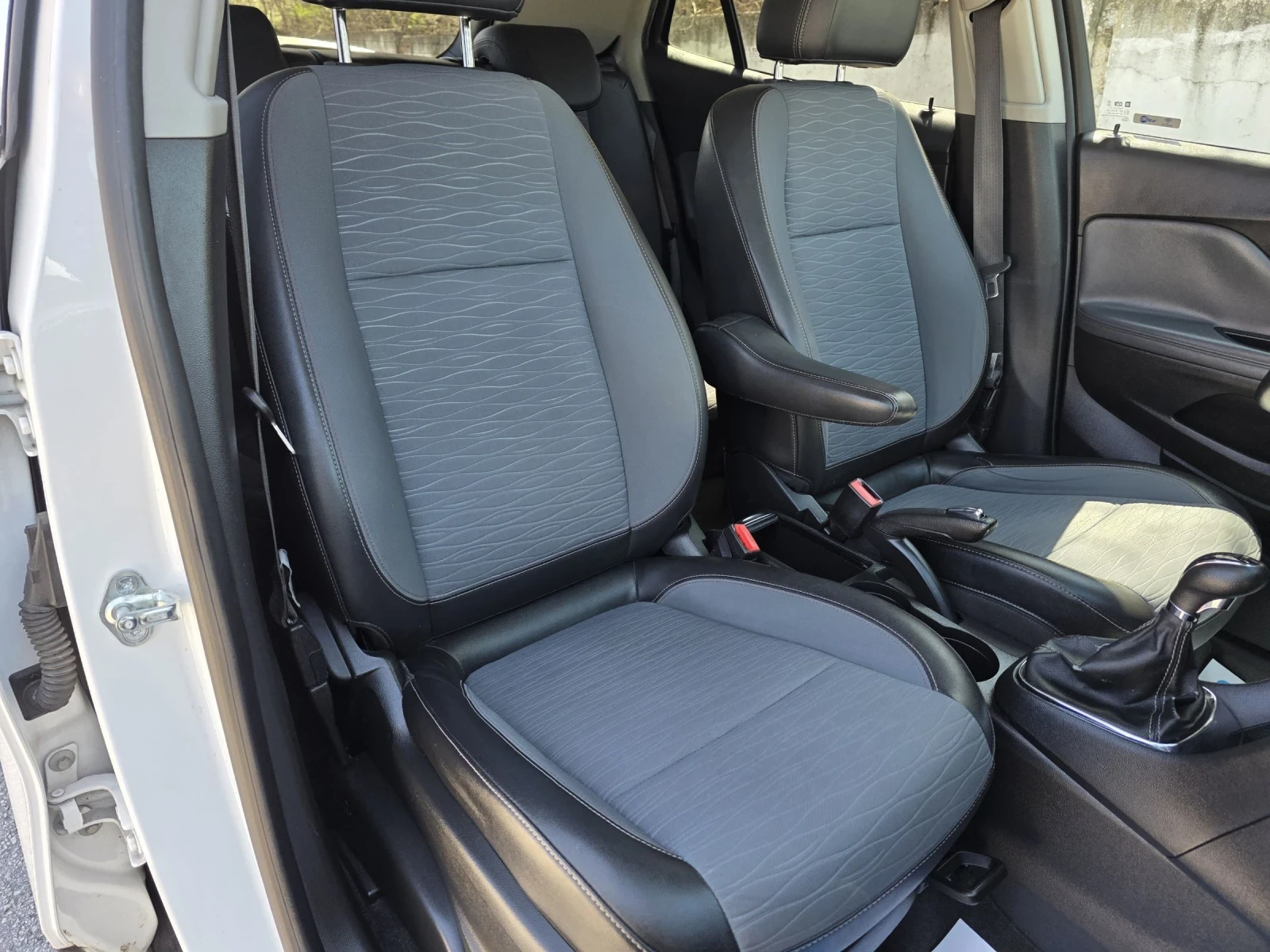 Opel Mokka 1.6CDTI-136kc Cosmo , снимка 14 - Автомобили и джипове - 54125788