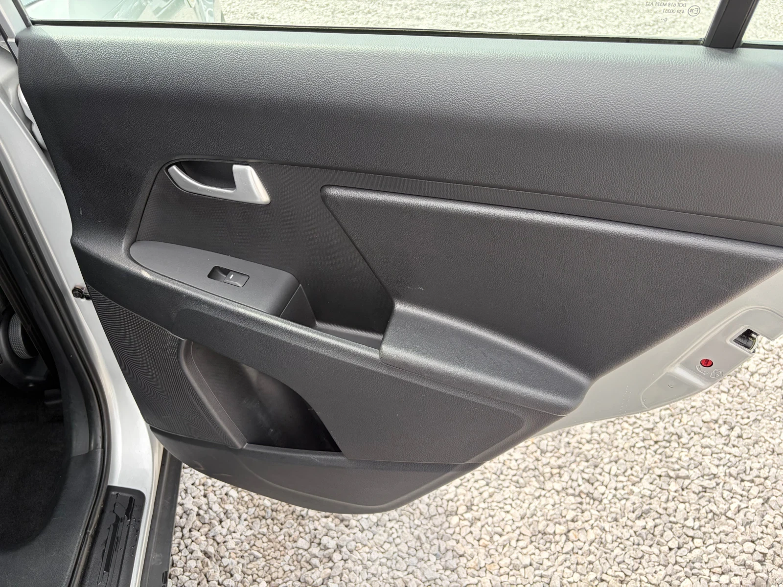 Kia Sportage 1.7CRDI16v-115k.c. 2WD | Mobile.bg � ����������� 9