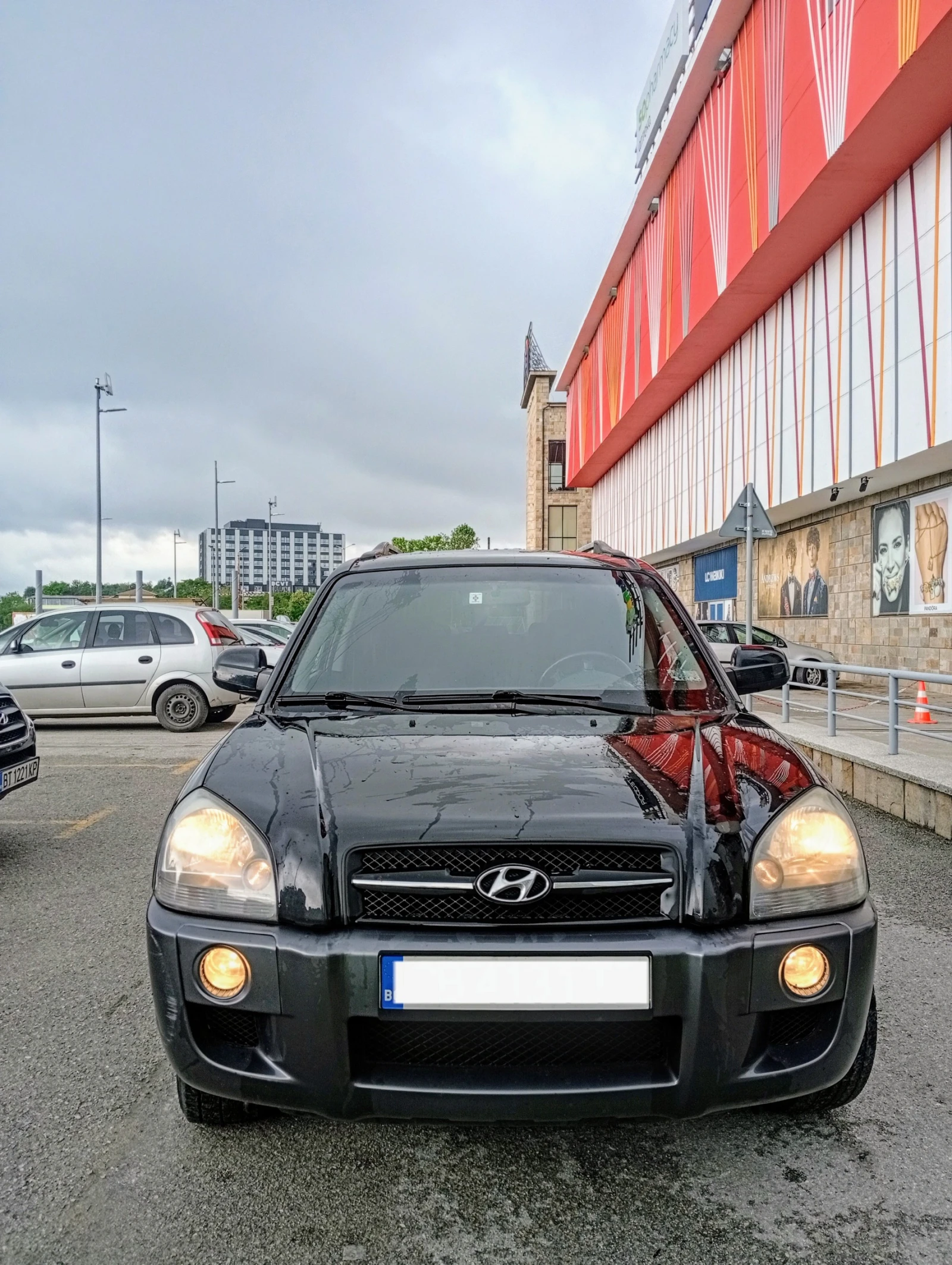Hyundai Tucson 4х4 _6 скор._6л./100 км_Автопилот_Първи Собственик, снимка 2 - Автомобили и джипове - 54659737
