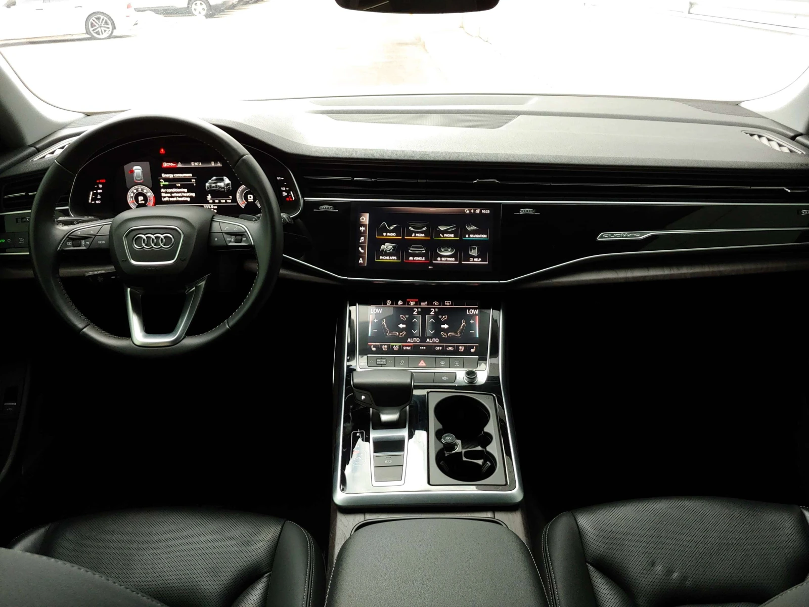 Audi Q8 Progressiv 3.0L | PANO | NAV | 79K KM ЦЕНА ДО БГ, снимка 15 - Автомобили и джипове - 54819899