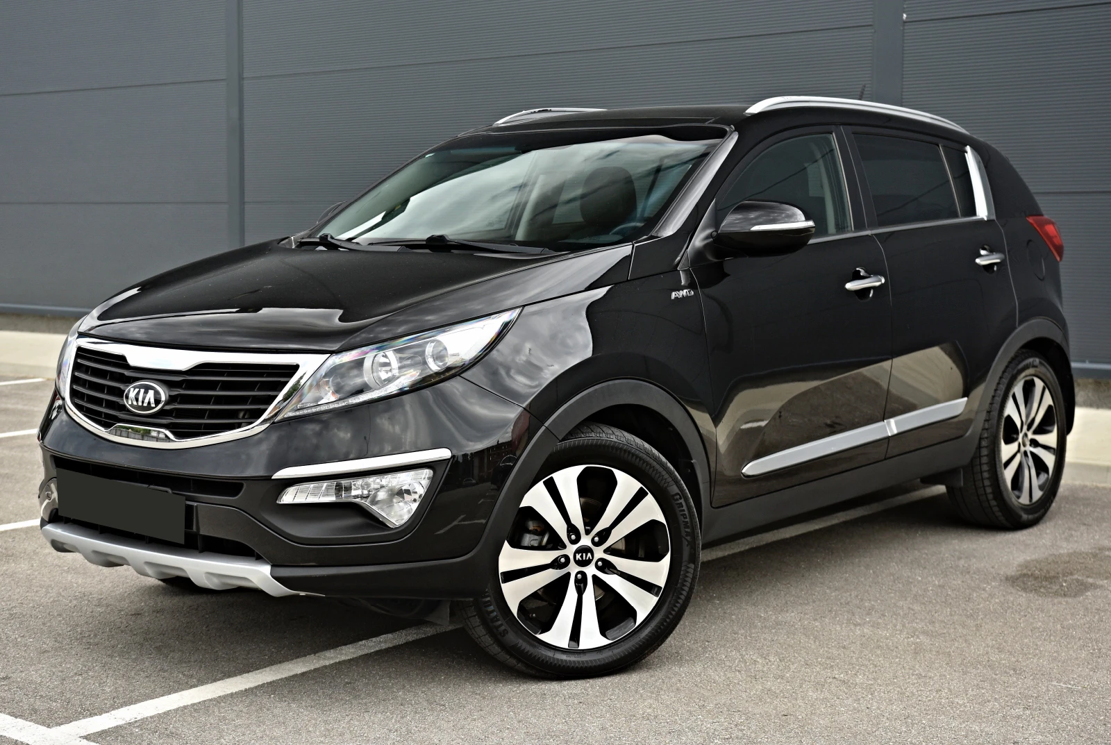 Kia Sportage  2.0CRDI 4x4/NAVI/З.КАМЕРА/ЛЕТИ.ДЖ/ДВ.ПАНОРАМА/