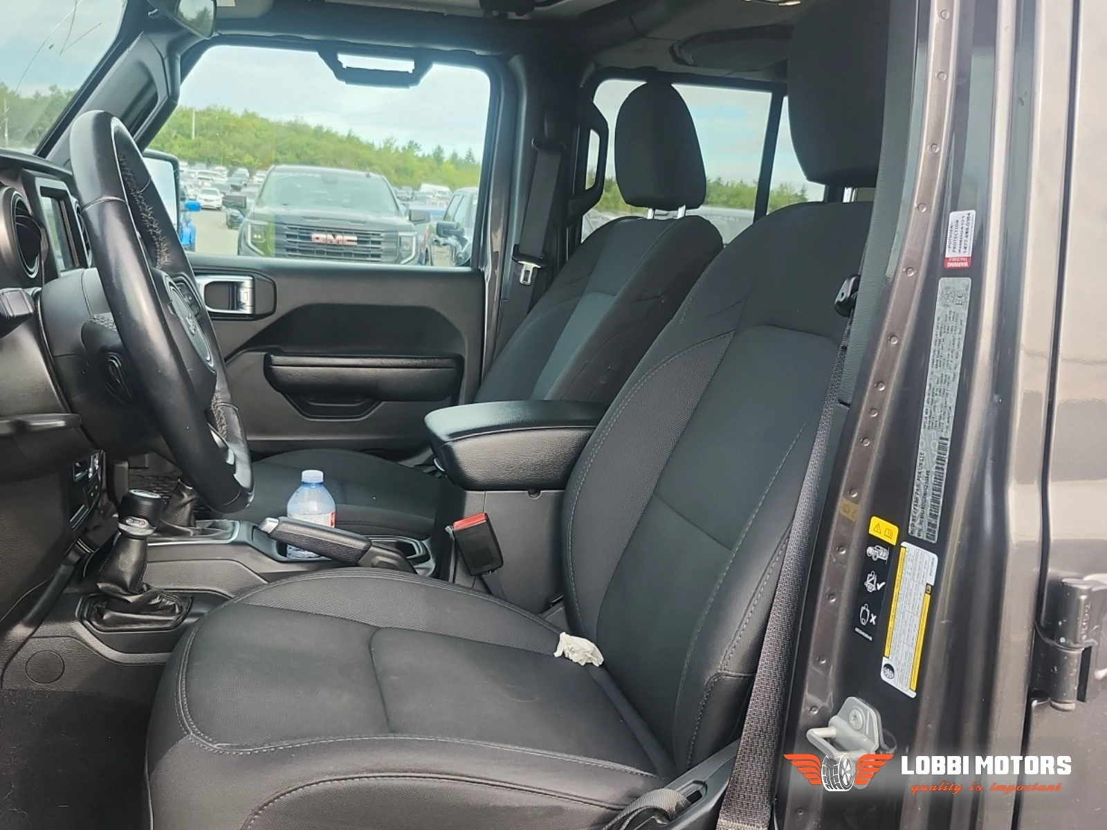 Jeep Wrangler, снимка 3 - Автомобили и джипове - 55955102