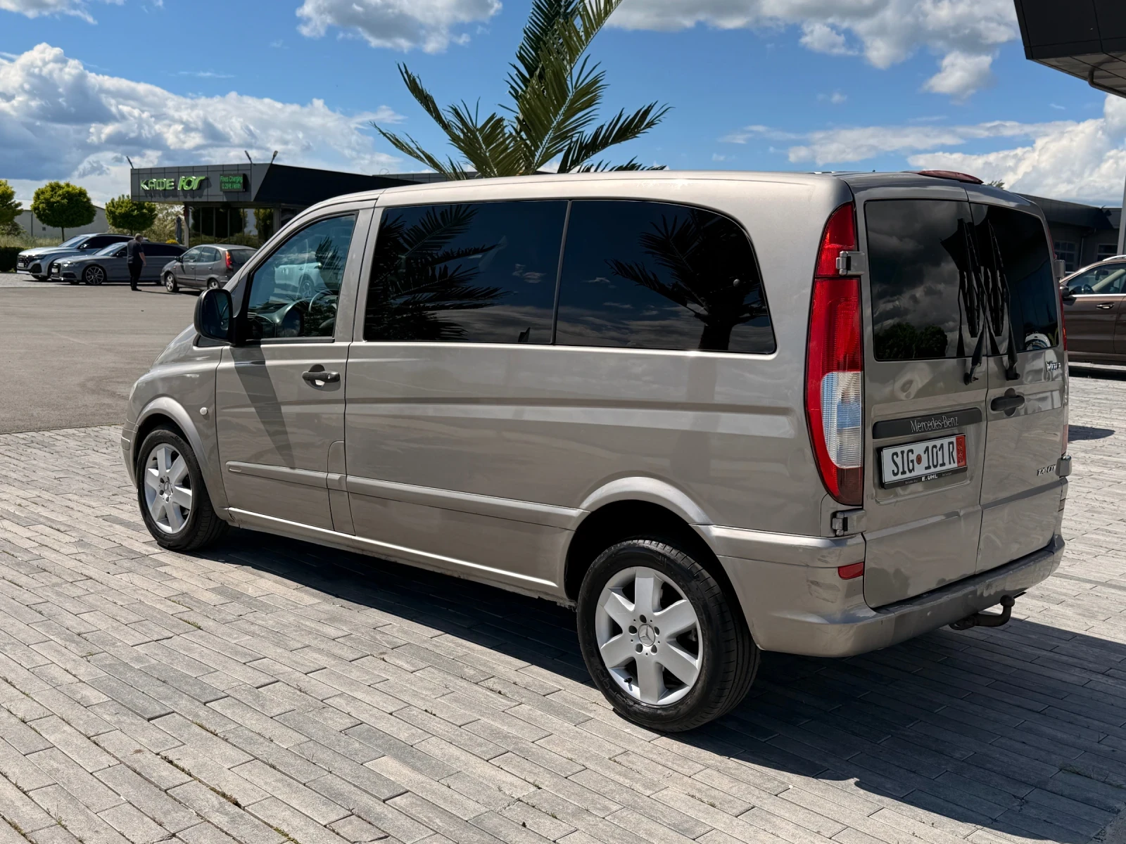 Mercedes-Benz Vito 120 3.0CDI V6 , снимка 4 - Бусове и автобуси - 54598602