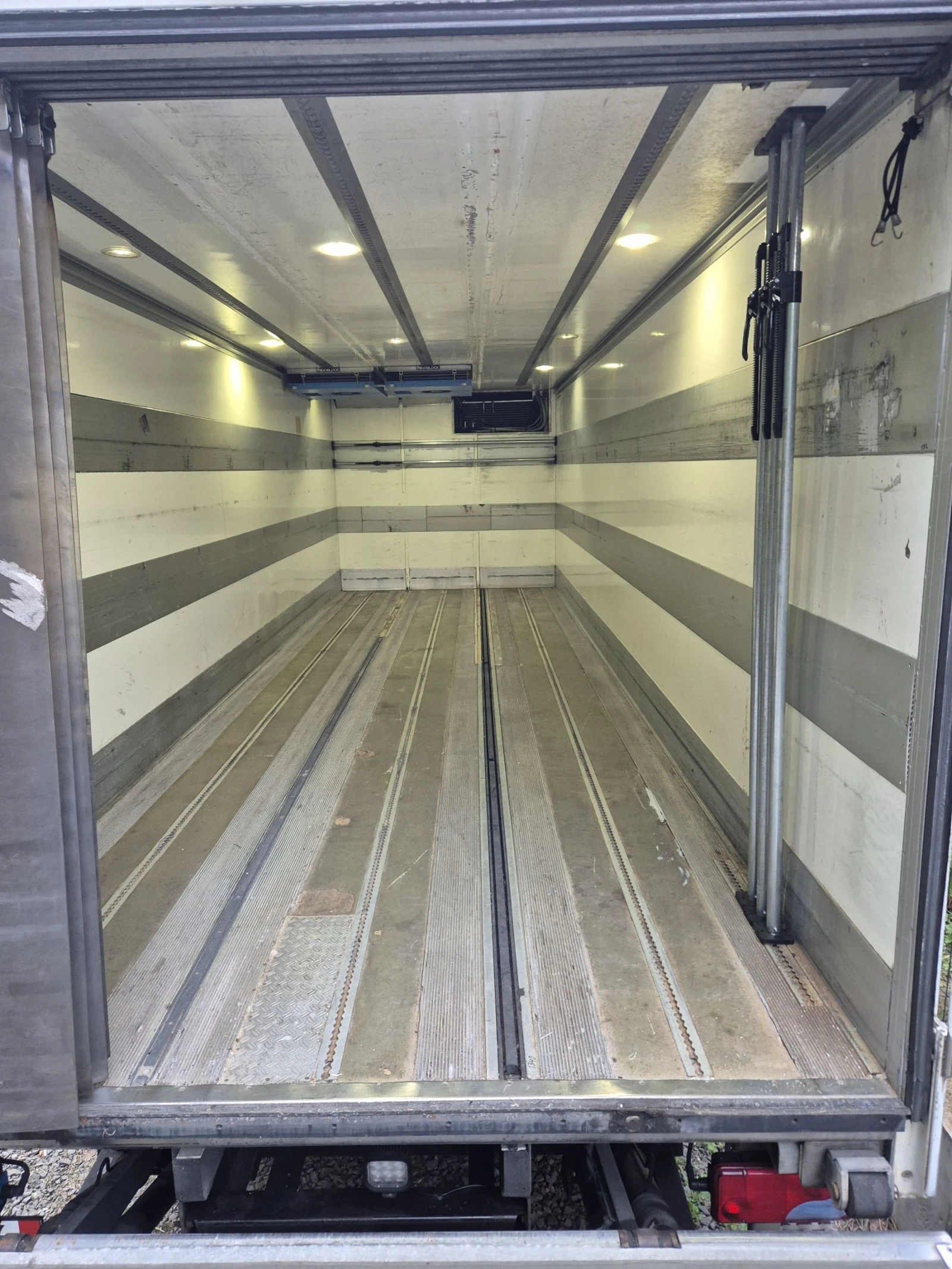 Man 18 TGM 18.290 | Mobile.bg   11