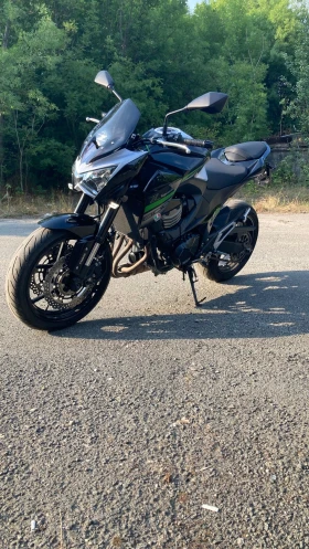  Kawasaki Z