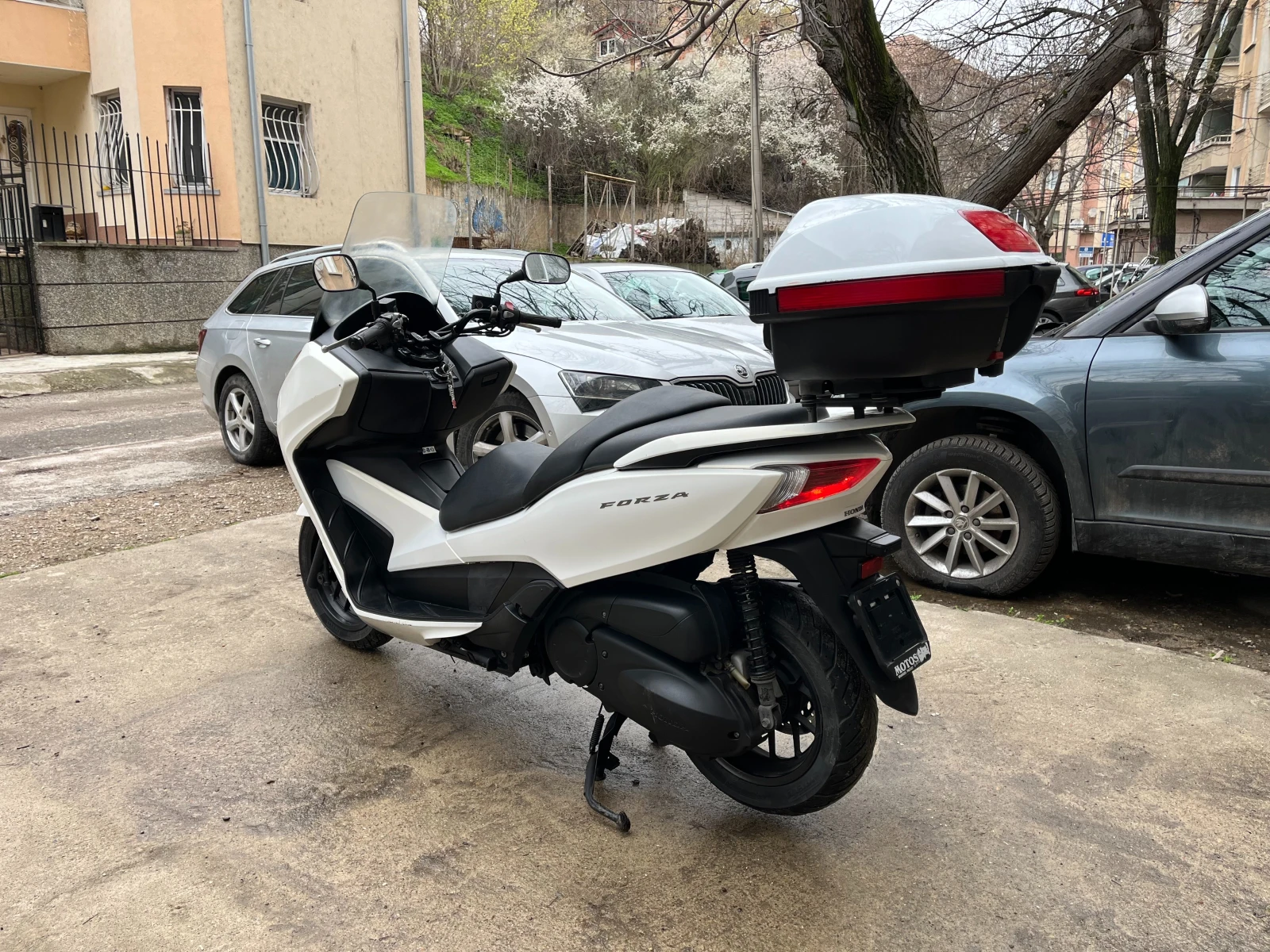 Honda Forza 300 ABS , снимка 4 - Мотоциклети и мототехника - 54032664