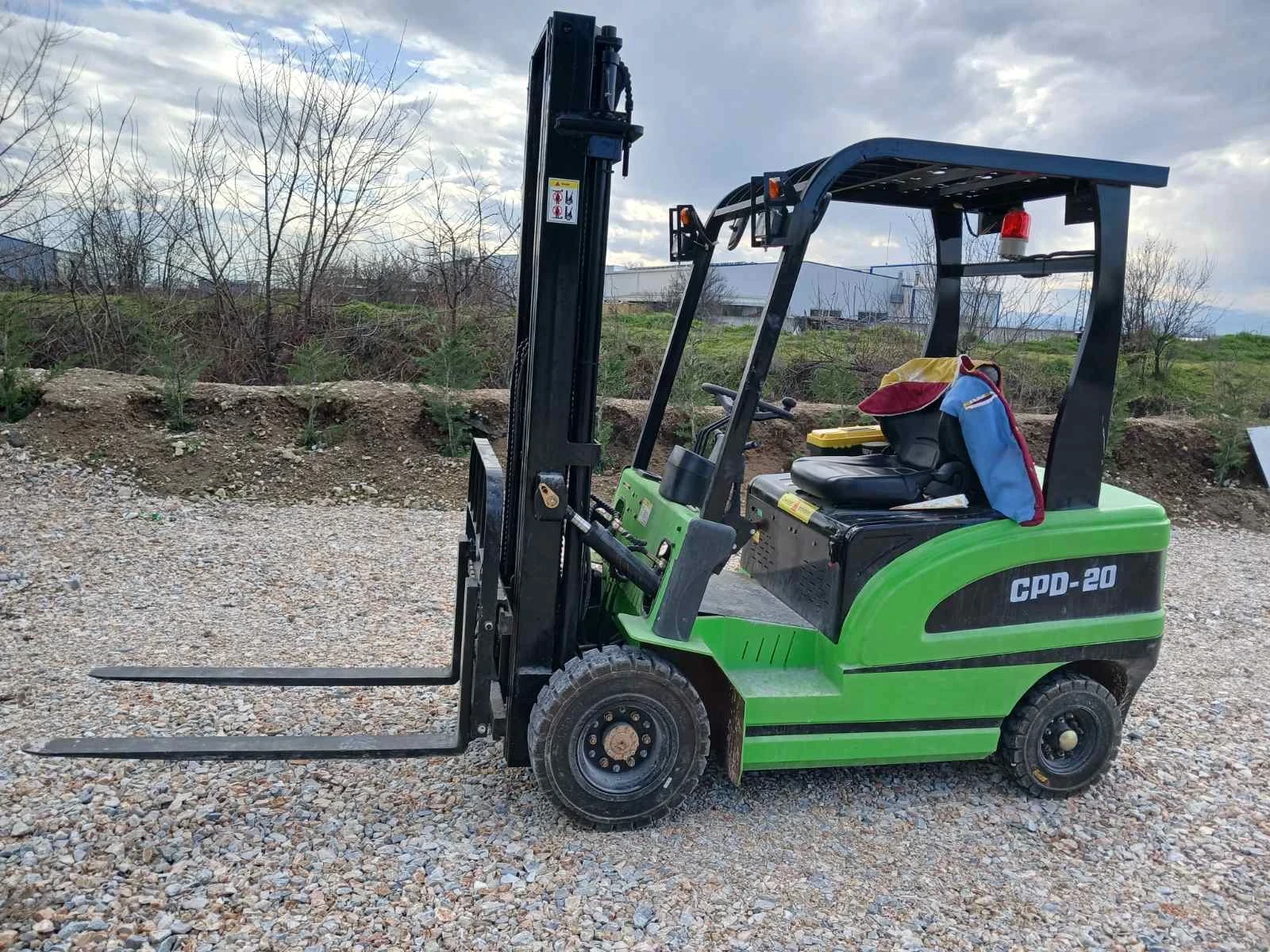 Електрокар Toyota