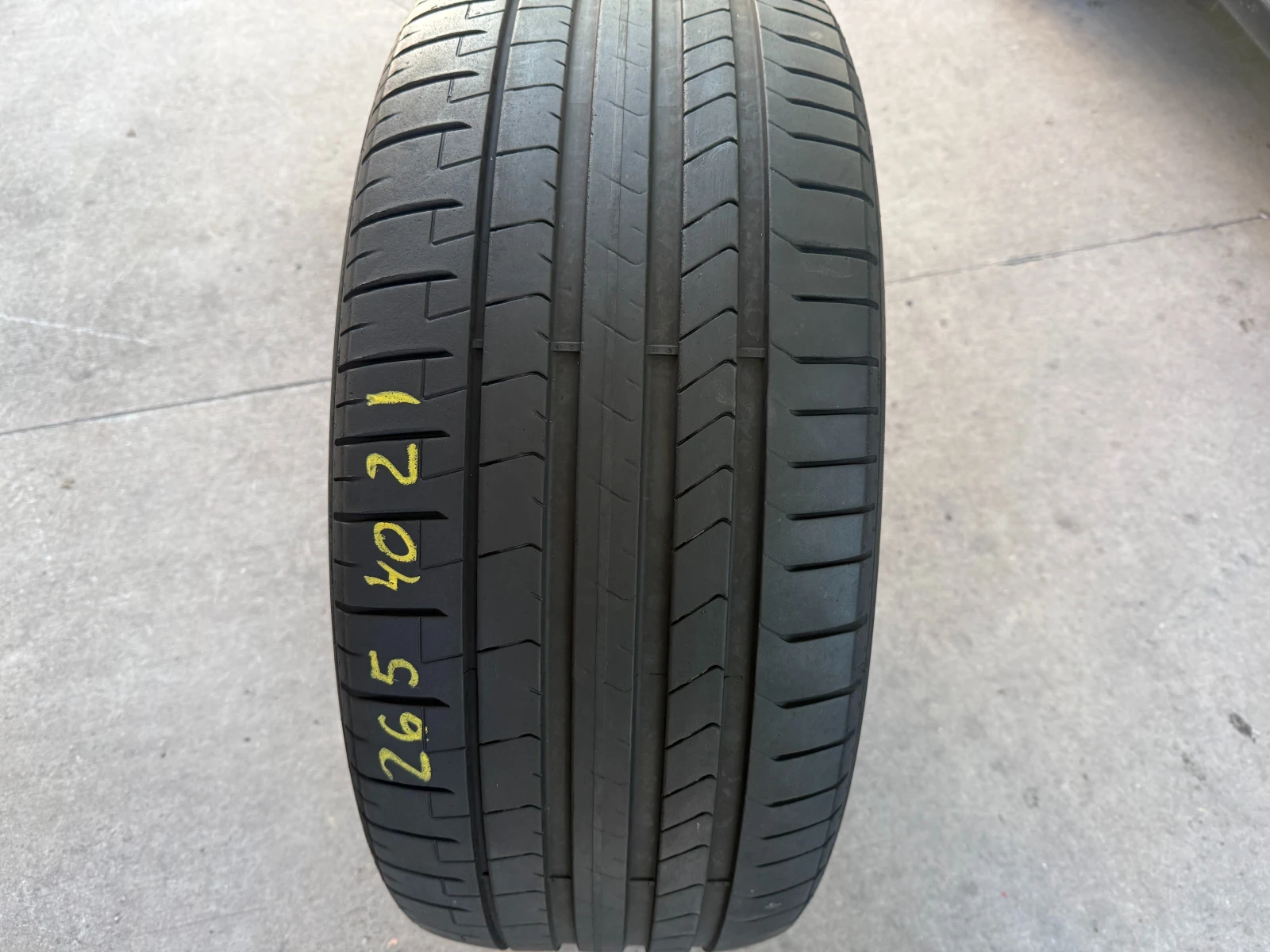 Гуми Летни 265/40R21