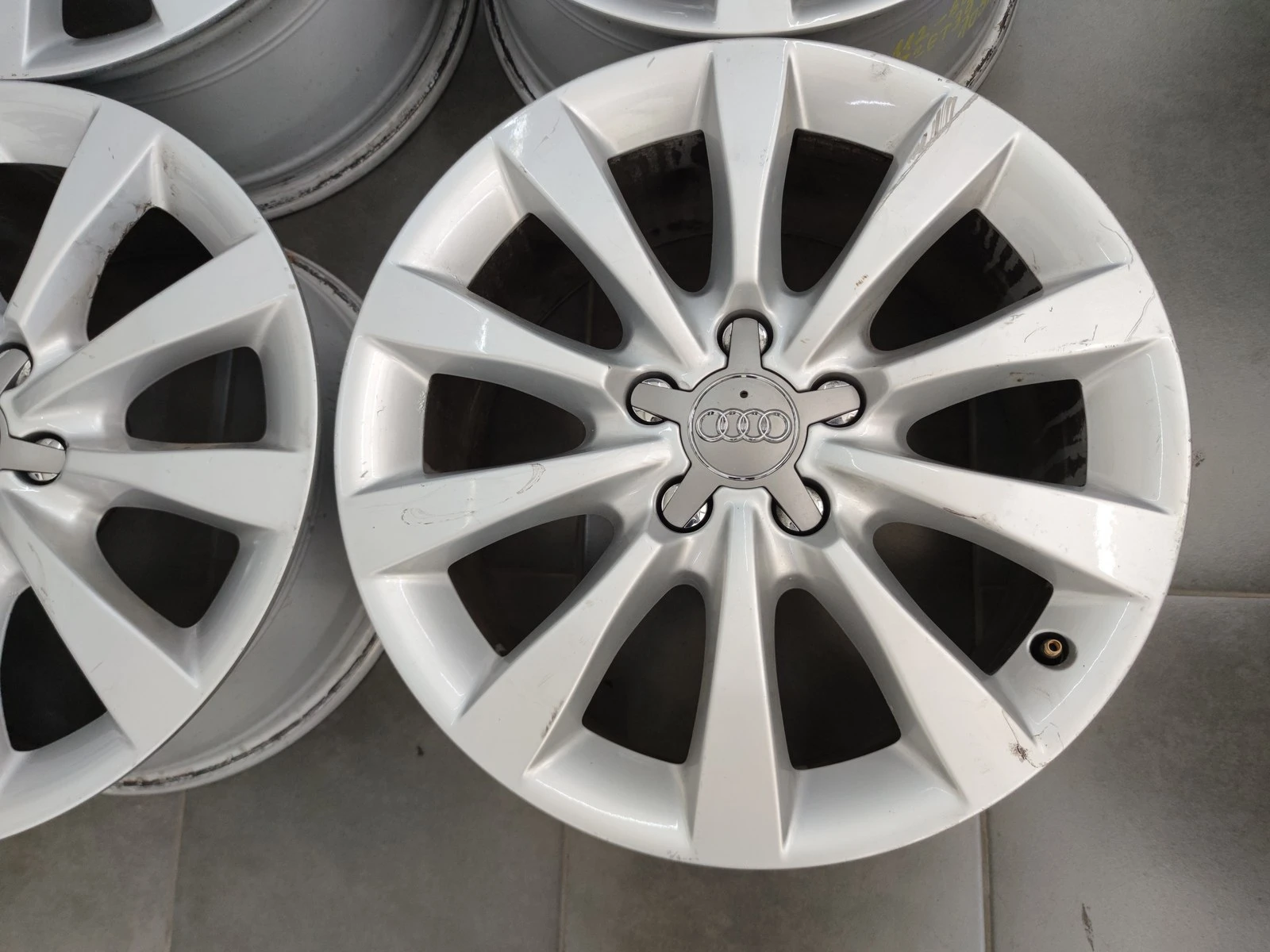 Джанти за Audi, снимка 8 - Гуми и джанти - 56723564