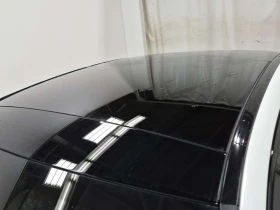 Mercedes-Benz C 300 * ГЛАВНО ПРЕДСТАВИТЕЛСТВО НА MERCEDES* , снимка 7