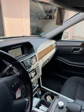 Mercedes-Benz E 300 V6, снимка 12