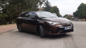Toyota Avensis 1.8 VVTI , снимка 5
