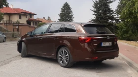 Toyota Avensis 1.8 VVTI , снимка 3