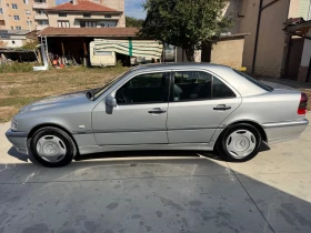 Mercedes-Benz C 220, снимка 3