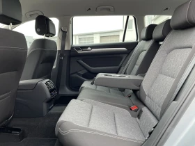 VW Passat 2.0TDI/122HP/DSG/BUSINESS-S-LINE/OPTIK/CAM/327v - 57499 лв. - 54366218 | Car24.bg