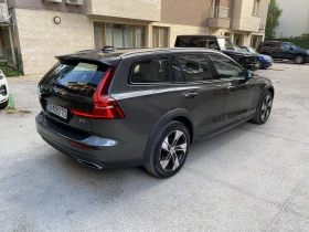     Volvo V60 Cross Country / B5 / AWD /Automaat/ Pro