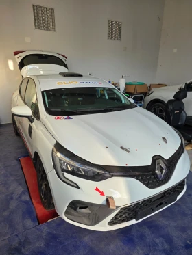 Renault Clio Rally 5