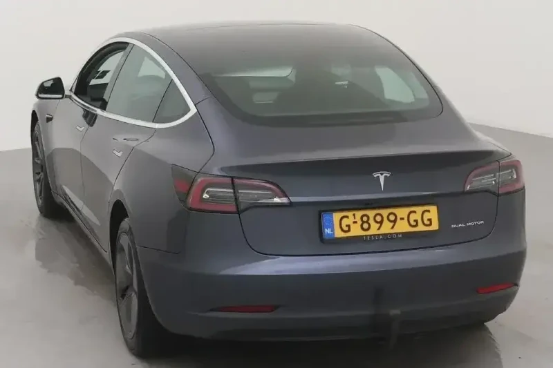 Tesla Model 3 LONG RANGE, снимка 3 - Автомобили и джипове - 47576060