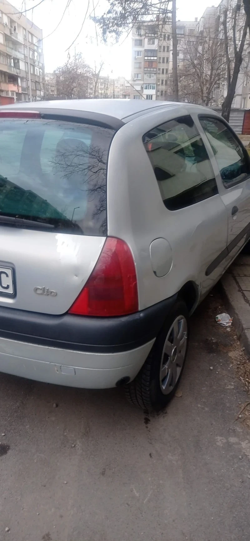 Renault Clio 12, снимка 6 - Автомобили и джипове - 48231610