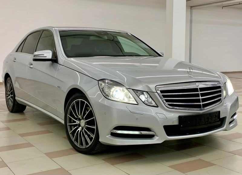 Mercedes-Benz E 250 4-MATIC #KeyLess#harman/kardon#BlindSpot#AMBIENT#, снимка 3 - Автомобили и джипове - 49549785