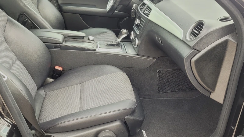 Mercedes-Benz C 350 АМG -Harman Kardon-T&#220;V-Germany-Безупречен!, снимка 9 - Автомобили и джипове - 49654597
