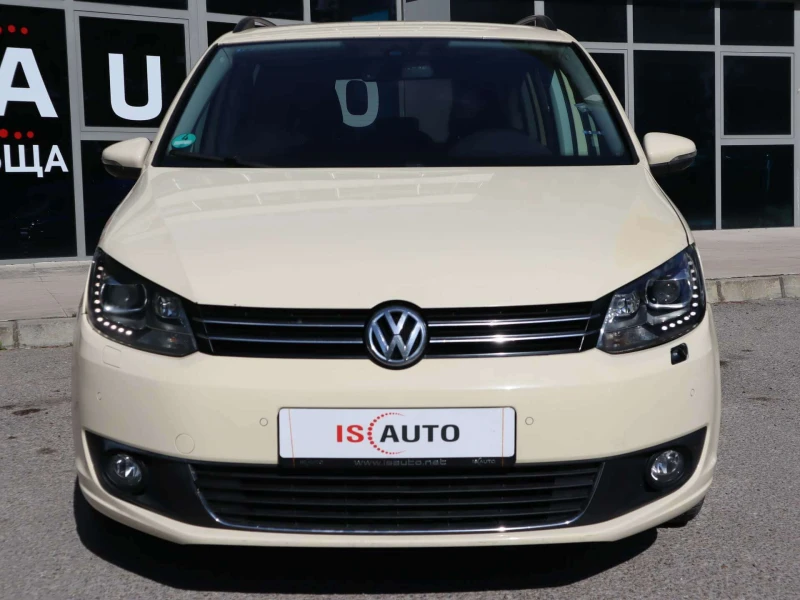 VW Touran 2.0TDI/DSG/Навигация/Кожа/Мулти Волан/Автопилот, снимка 2 - Автомобили и джипове - 51726964