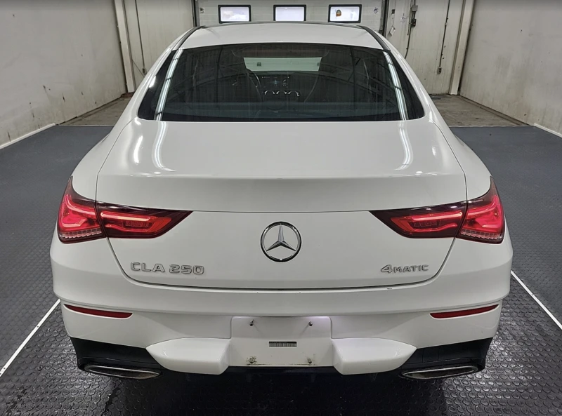 Mercedes-Benz CLA 250 AMG line * Автокредит* , снимка 4 - Автомобили и джипове - 52850630