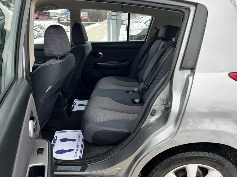 Nissan Tiida 1.6i AUTOMATIC SWISS 189000KM, снимка 13 - Автомобили и джипове - 53336641