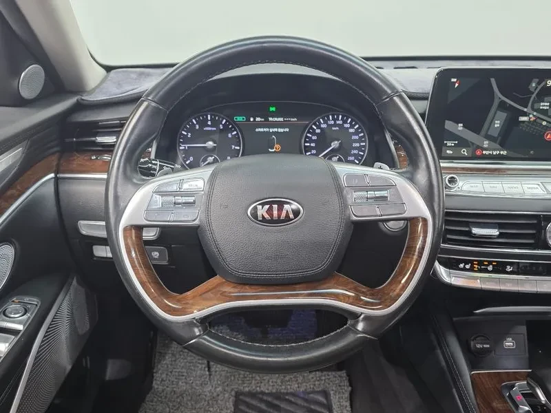 Kia K9 3.8 GDI AWD PLATINUM II, снимка 13 - Автомобили и джипове - 54939262