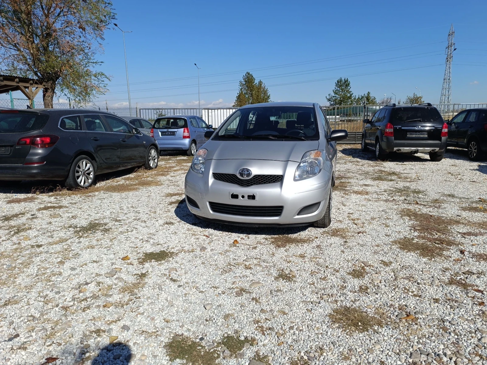 Toyota Yaris 1.33 6-speed - изображение 5