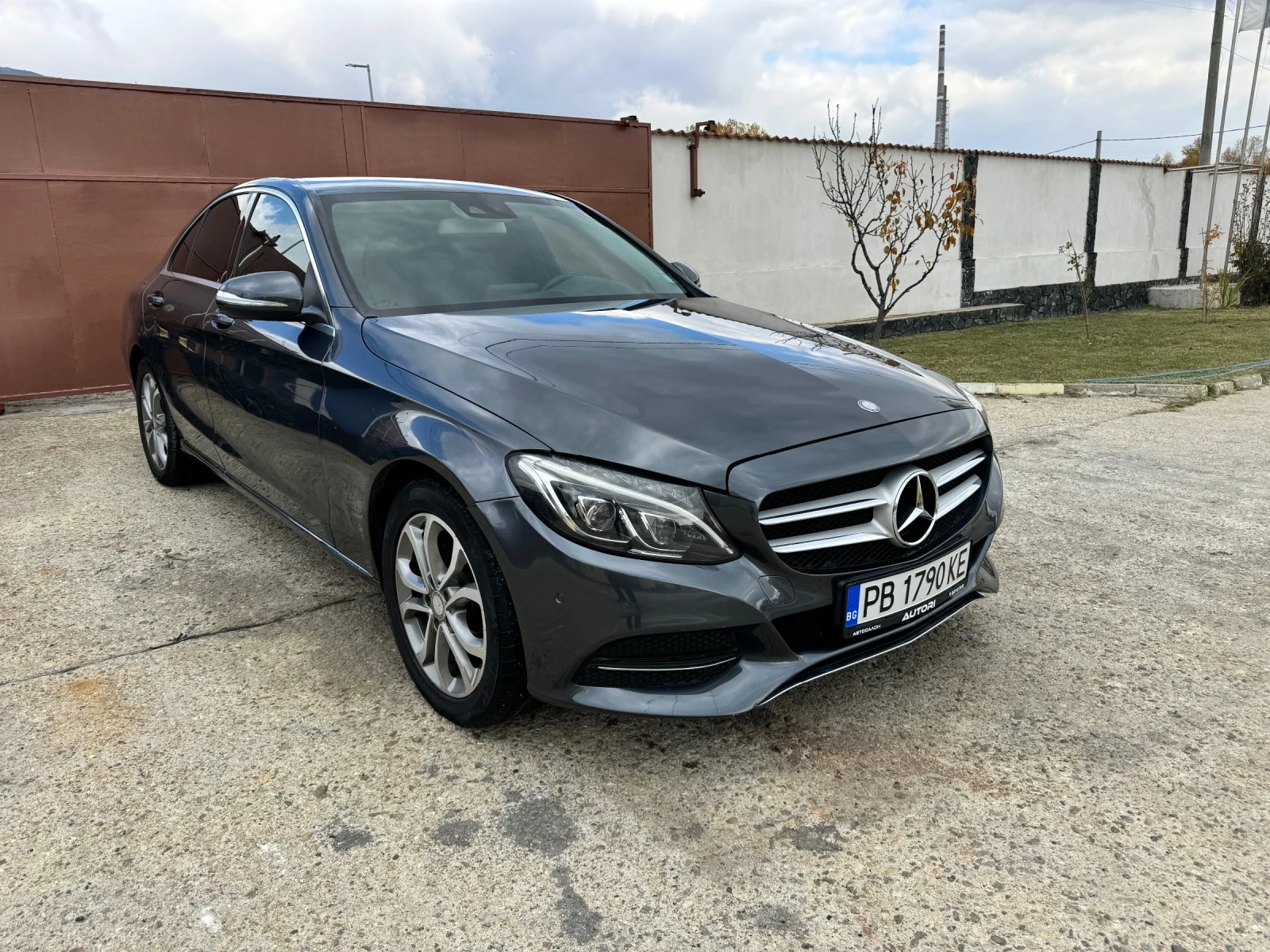 Mercedes-Benz C 180 180 CDI Седан - изображение 2