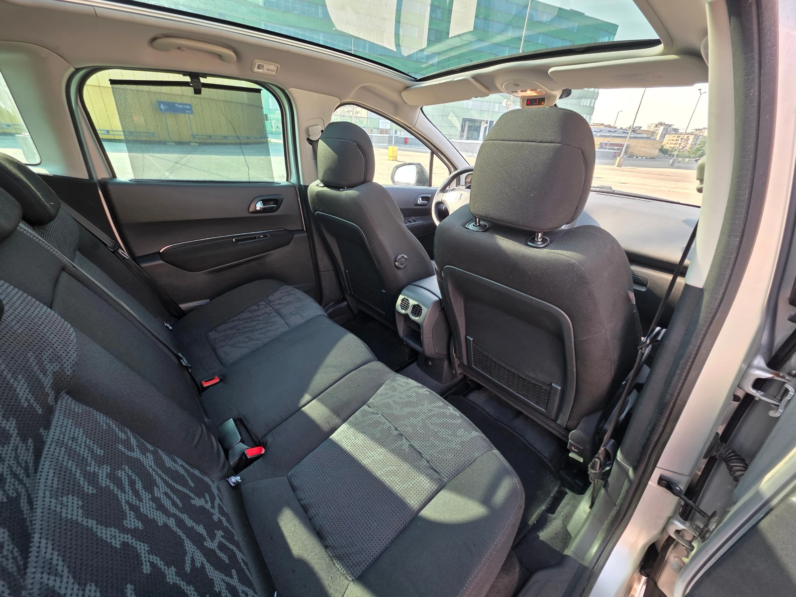 Peugeot 3008 1.6 E-HDI | Mobile.bg   16