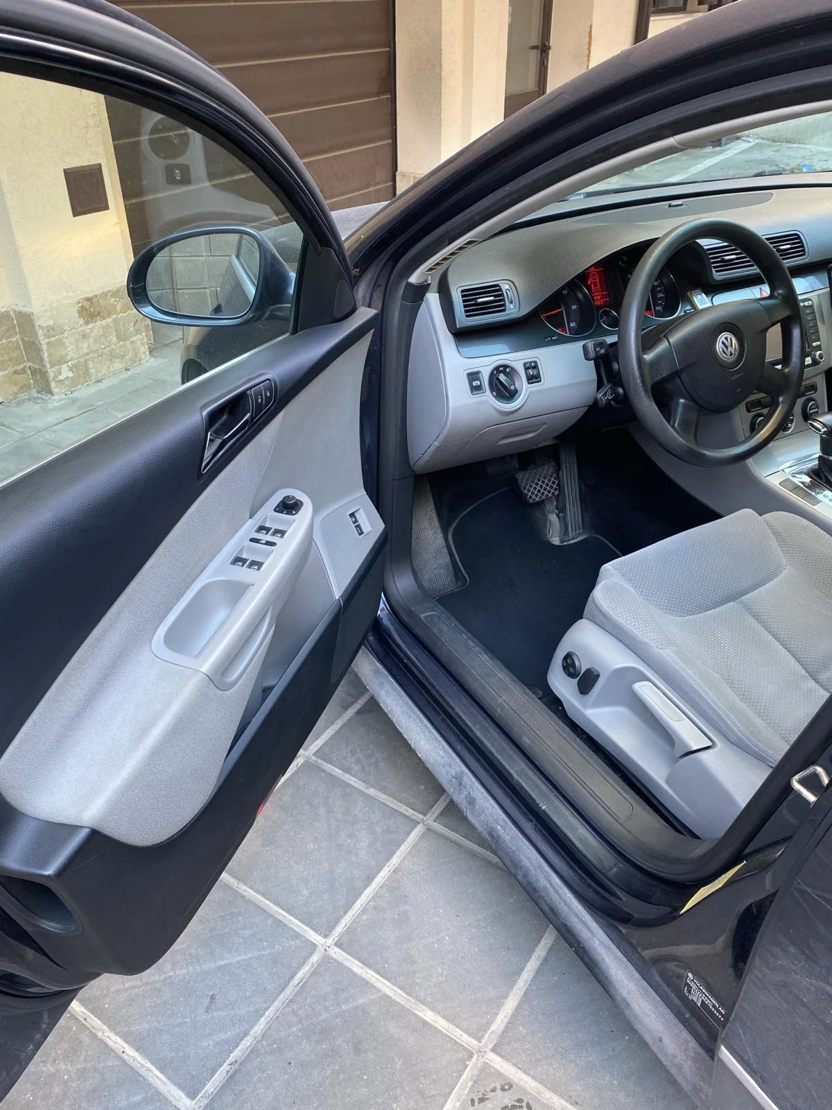 VW Passat B6 - изображение 9