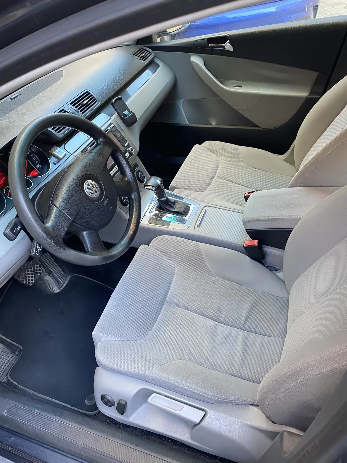 VW Passat B6 - изображение 8