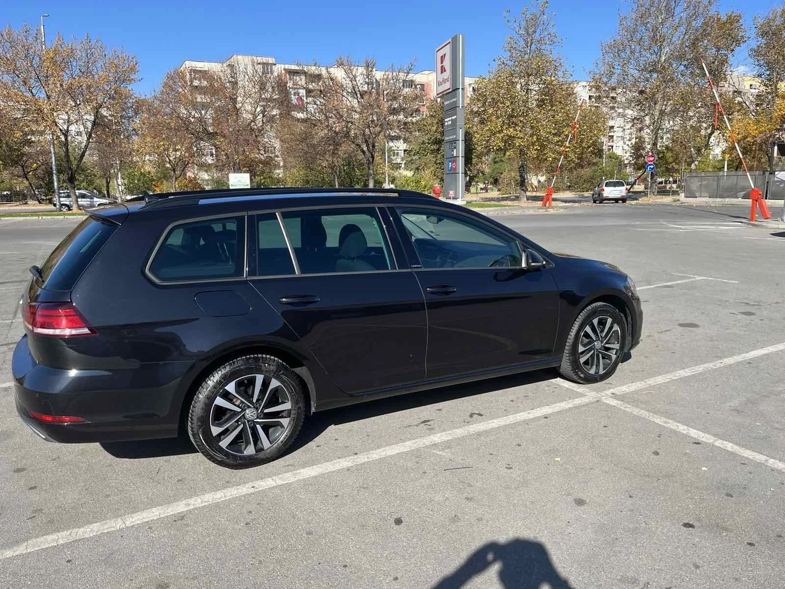 VW Golf 2.0 TDI DSG | Digital Dash - изображение 8