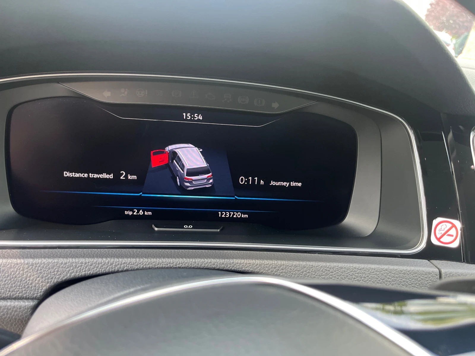 VW Golf 2.0 TDI DSG | Digital Dash - изображение 5