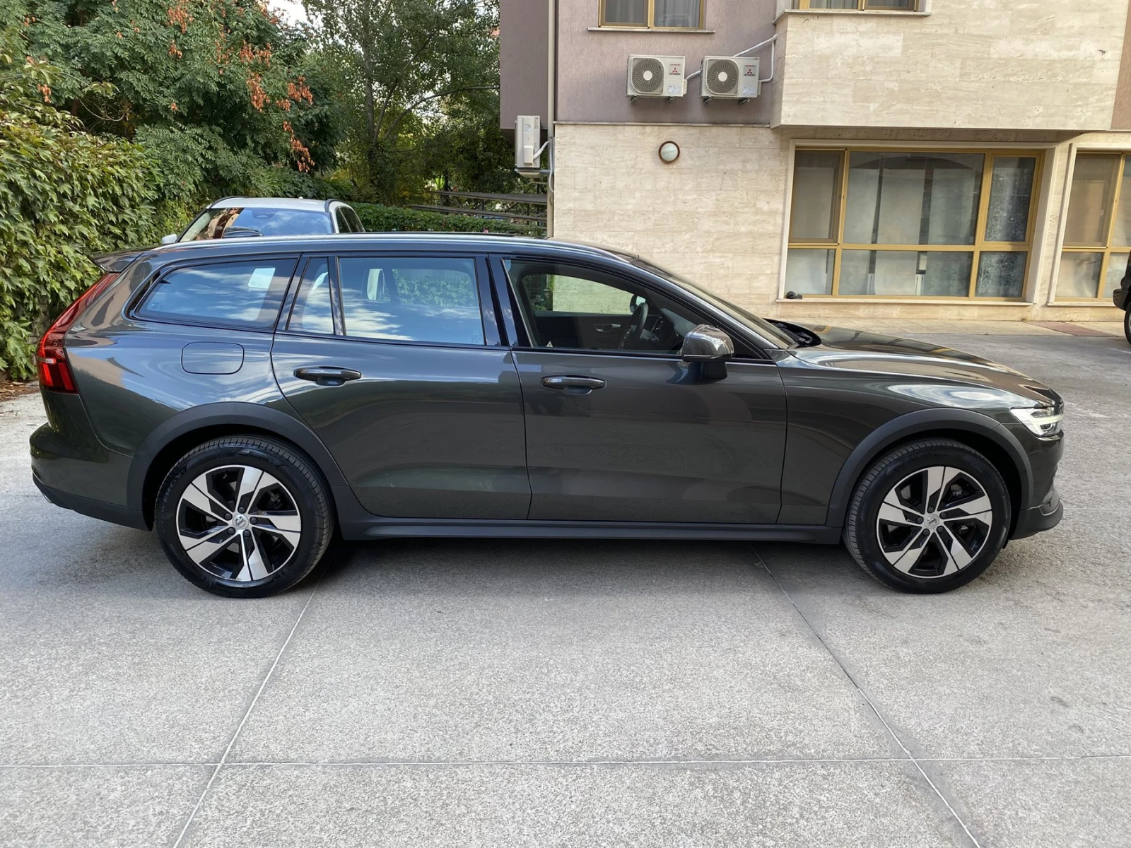 Volvo V60 Cross Country / B5 / AWD /Automaat/ Pro - изображение 2