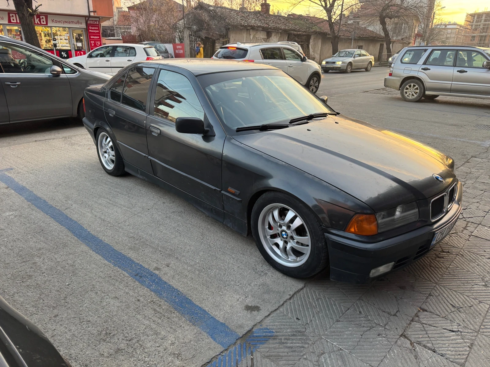 BMW 320 320 - изображение 2