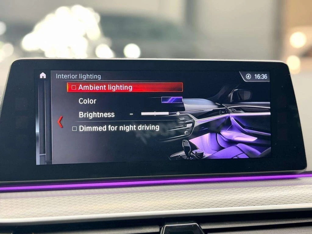 BMW 530 * xDrive * CARFAX * ��������� ���� | Mobile.bg � ����������� 16