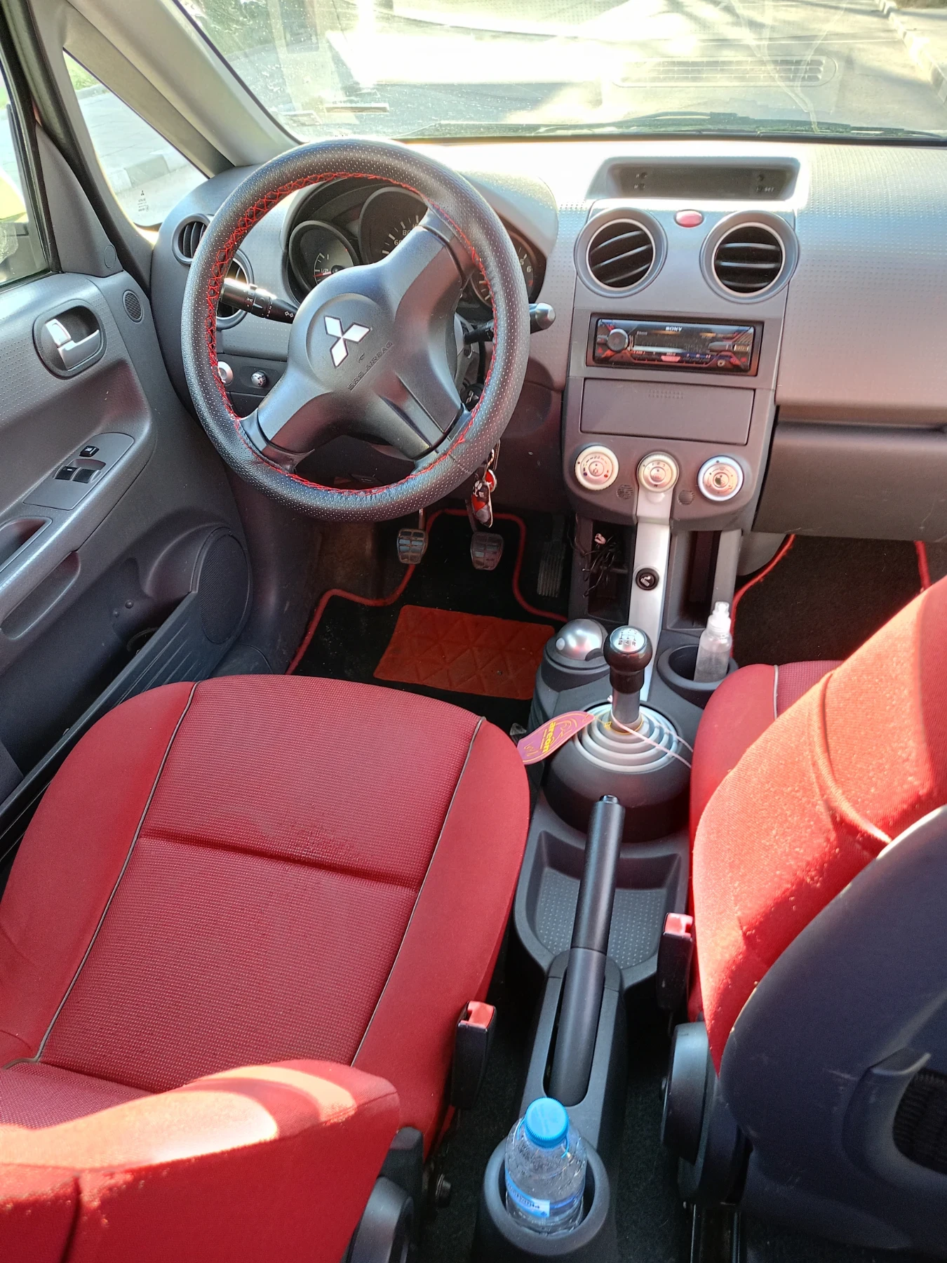 Mitsubishi Colt  - изображение 6