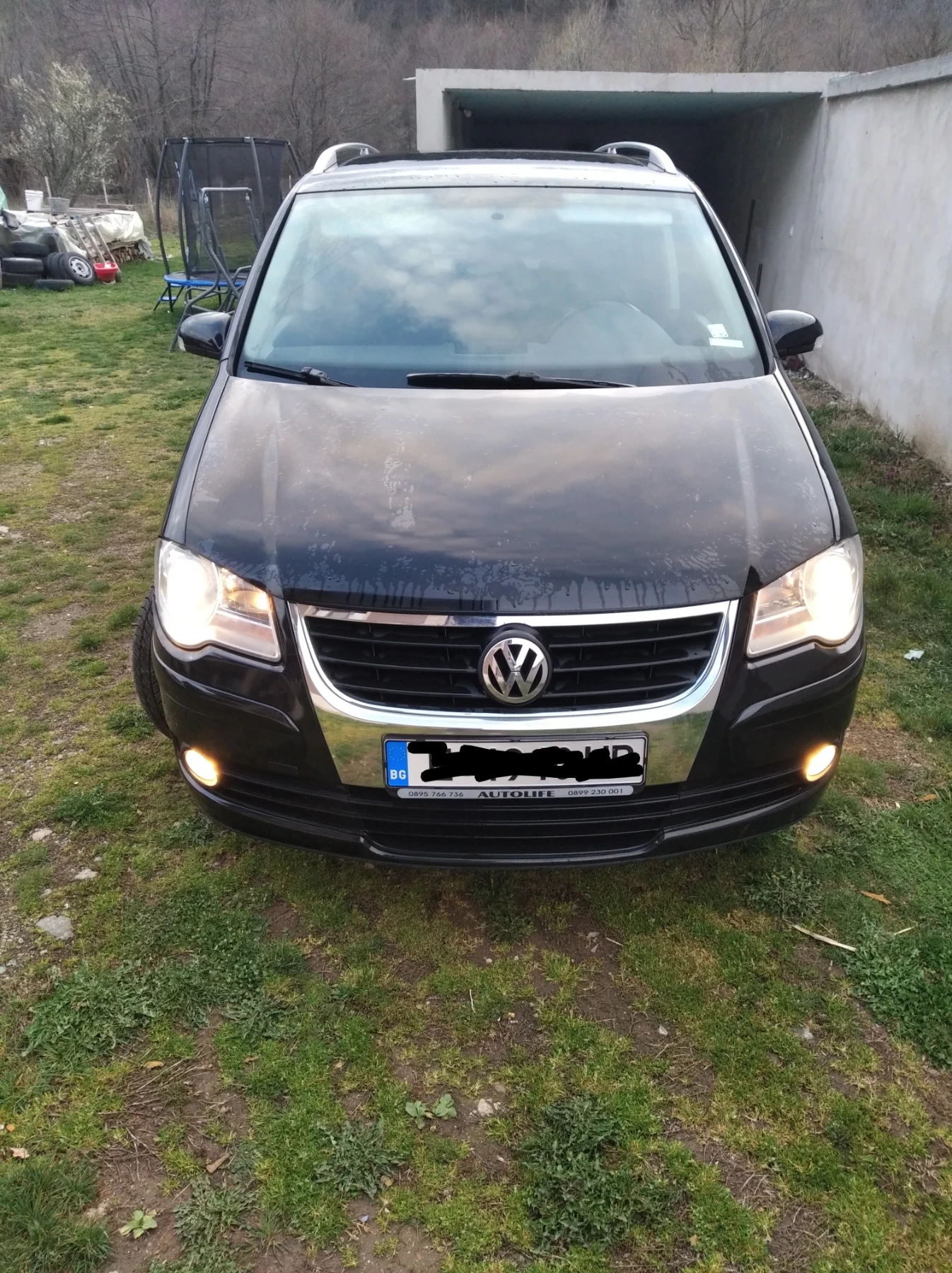 VW Touran 1.6, снимка 1 - Автомобили и джипове - 54044607