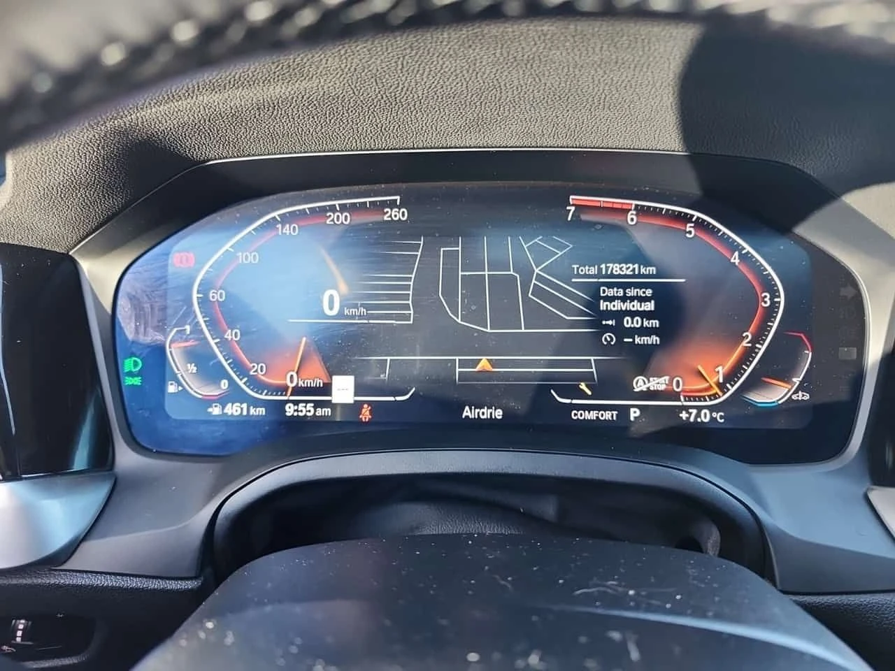 BMW 330 М ПАКЕТ/330I XDRIVE/CARFAX/HEAD UP/ШИБЕДАХ/ПОДГРЕВ, снимка 9 - Автомобили и джипове - 54072721