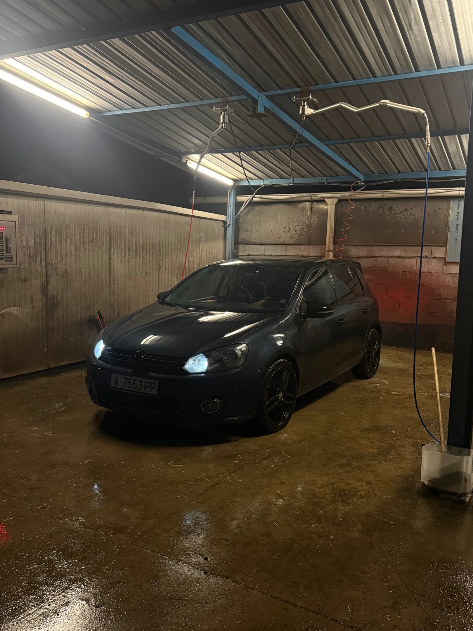 VW Golf Golf 6 2.0 140 с чип , снимка 4 - Автомобили и джипове - 54173514