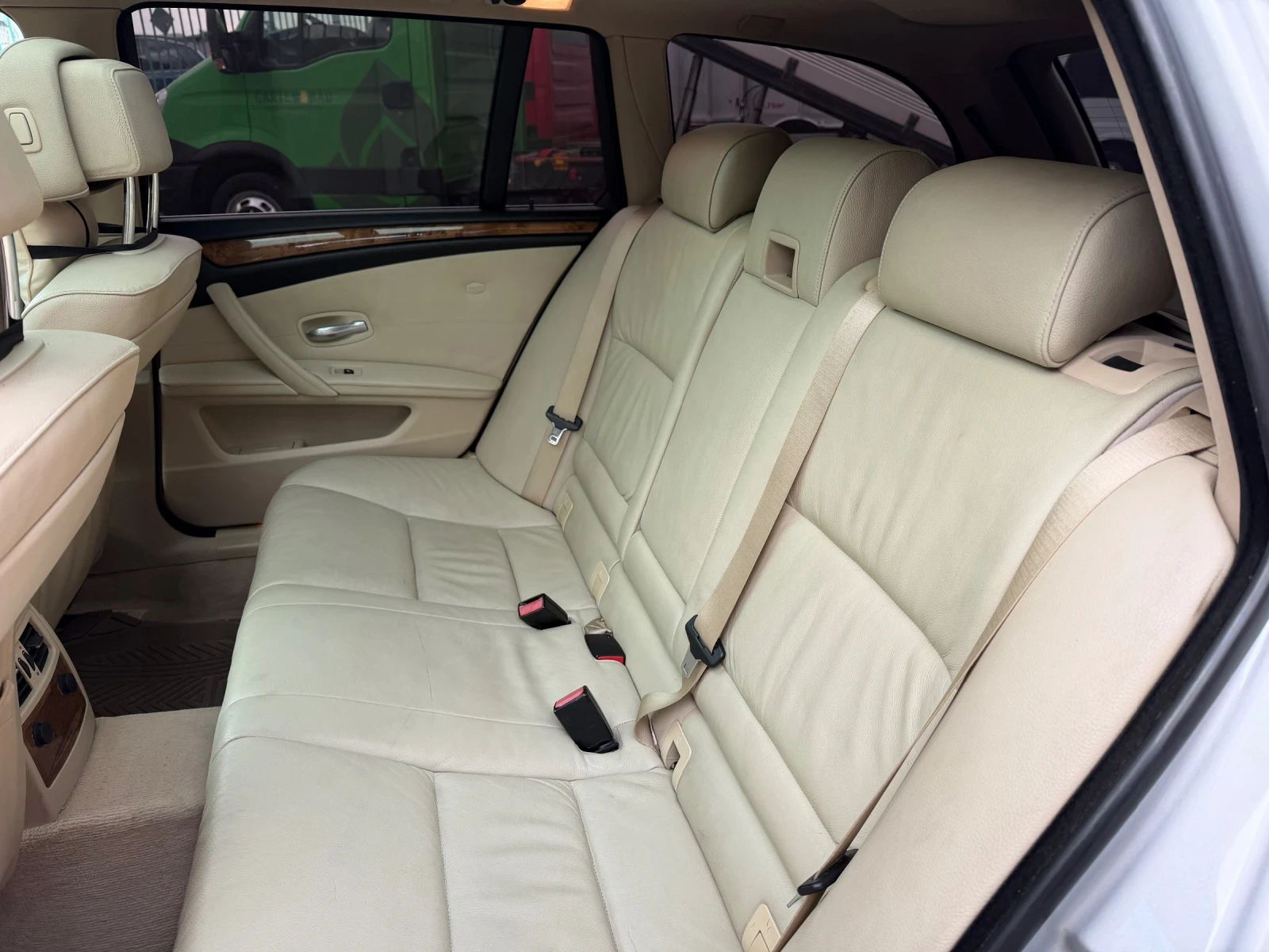 BMW 530 d xDrive* M пакет* Facelift* NAVI* Panorama, снимка 9 - Автомобили и джипове - 54233564